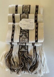 Ceremoniële Alpaca Sjaal Wit Bruin