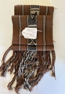 Ceremoniële Alpaca Sjaal bruin zwart