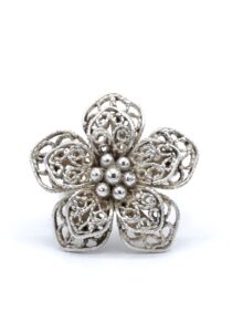 Alternative view of Coique zilveren ring