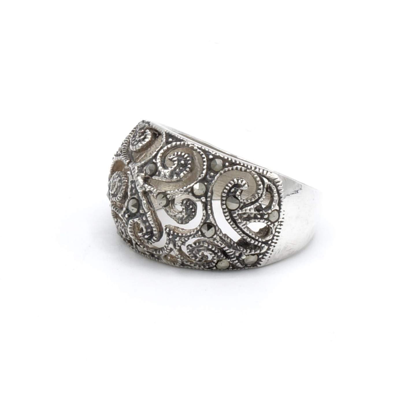 Colla ring met marcasiet (op bestelling 2-3 weken)
