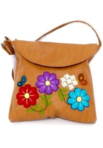 Lederen geborduurde margriet-heuptas groot