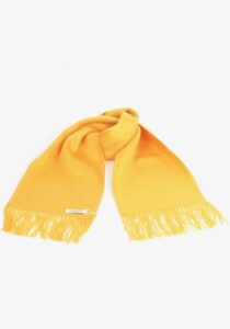 Alternative view of Luxe Amauta Peruaanse sjaal okergeel