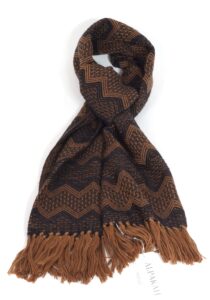 Luxe Titicaca sjaal caramel en zwart