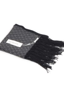 Alternative view of Luxe geometrische dubbelsjaal zwart