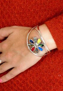 Alternative view of Luxe zilveren armband met acht vlindervleugels