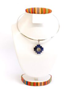 Luxe zilveren collier met lazuursteen hanger (op bestelling 2-3 weken)