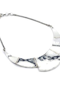 Alternative view of Machu Picchu exclusieve collier