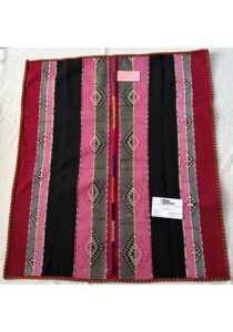 Mesadoek Inti Traditional