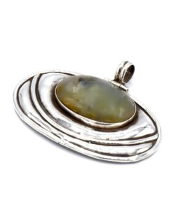Ovalen zilveren hanger met Prehnite
