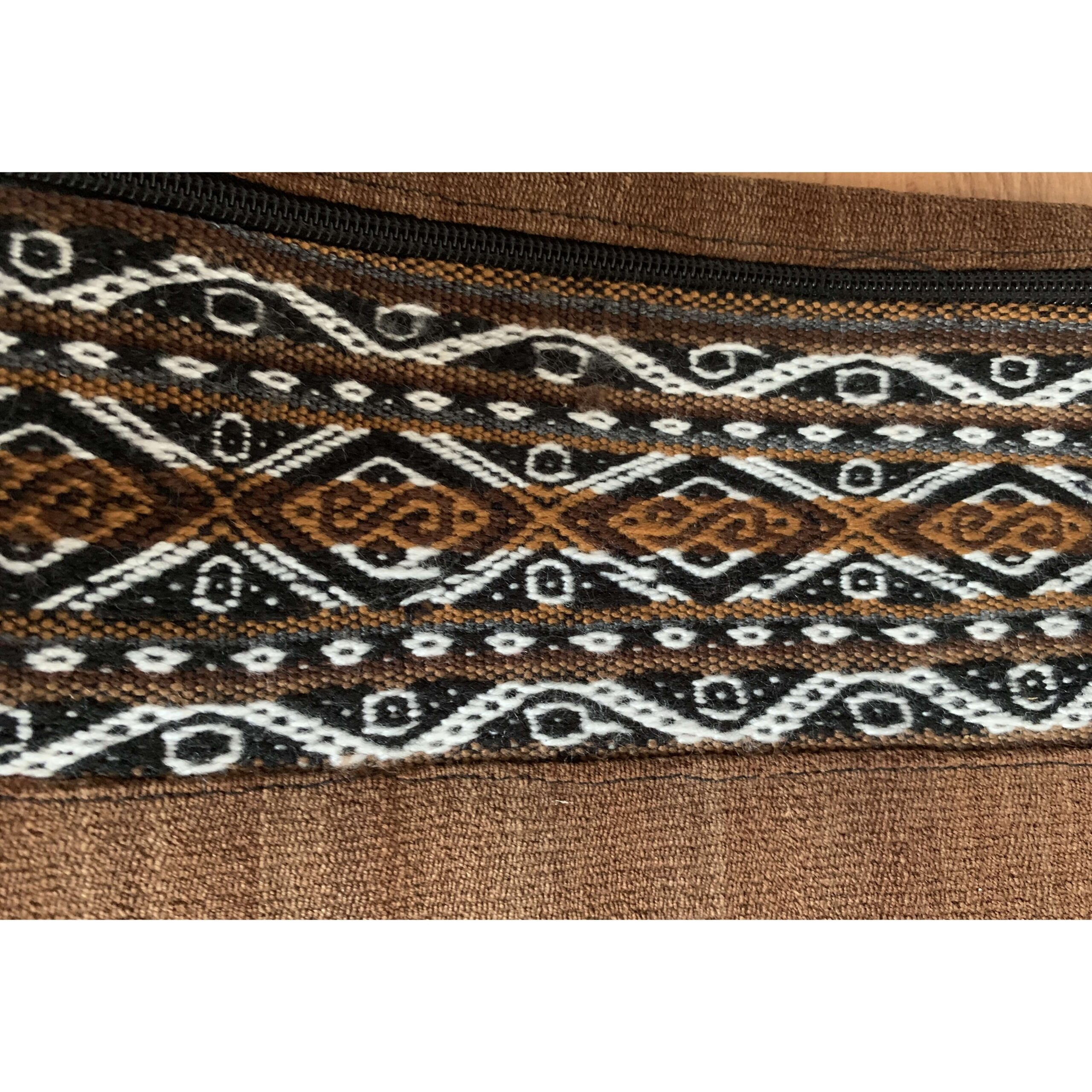 Peruaanse stenen etui Condor1