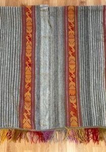Poncho Peru in grijstinten