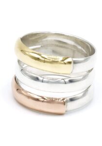 Qori Qulqi luxe ring