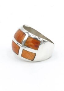 Alternative view of Rechthoekig oranje spondylus ring