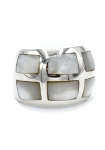 Rechthoekig parlemoer ring