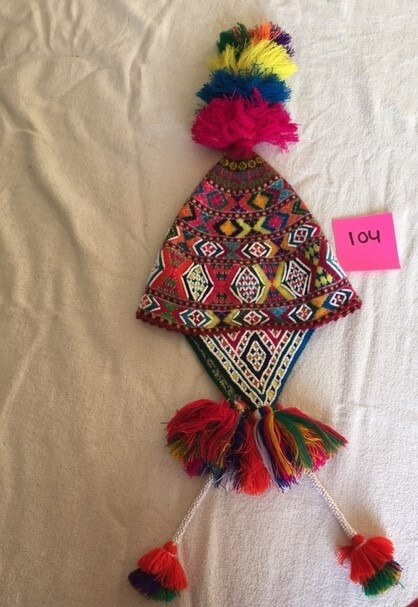 Traditionele Qero Paqo muts 104