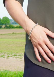 Alternative view of Zilveren Iwrupa armband