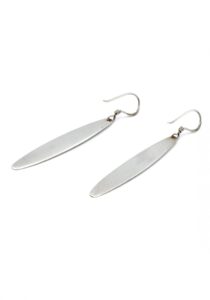 Alternative view of Zilveren oorbellen largos